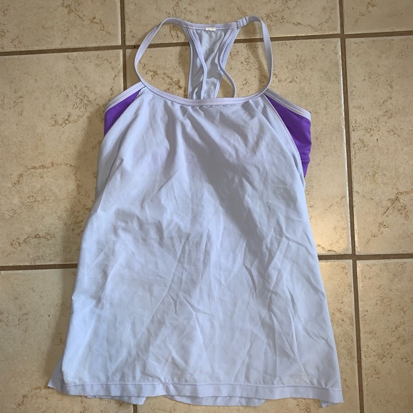 •Donated to Fire Evacuees• Super cute lululemon tank Sz 2 - Picture 7 of 13